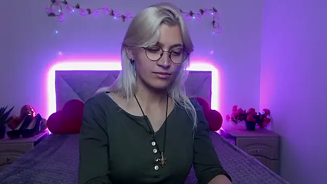 RubyDaviss – Naživo XXX chat