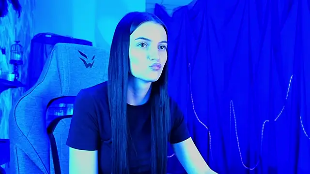 دردشة StellaCrowe الجنسية المباشرة