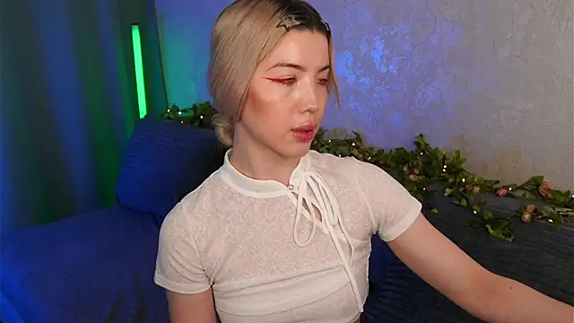 Chat XXX en directo de LindaThackerr