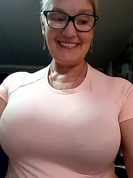 XXX chat uživo modela irinamaux