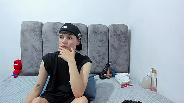 Chatroom XXX en direct de Bruno_Cruzz