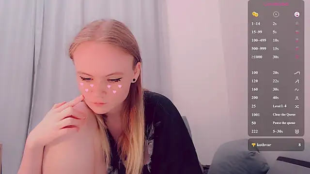 AliceNya_cute Adlı Modelin Canlı XXX Sohbeti