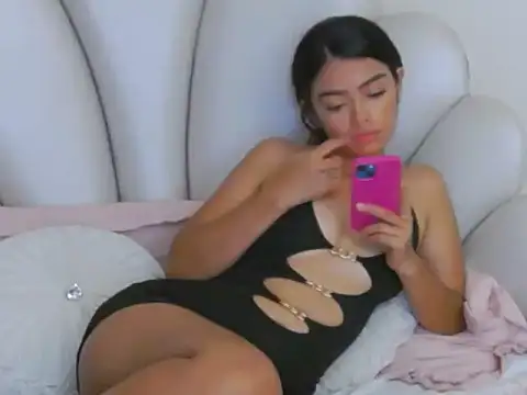 AnnieDesire's Live XXX Chat
