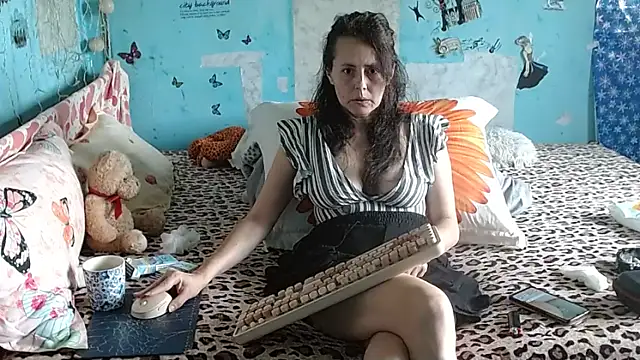 Chat +18 de brighteyes77 ao vivo