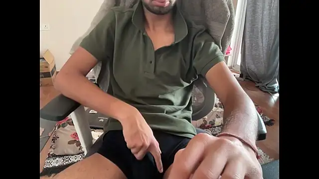 Show modela meatycronn na web-kameri