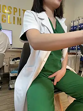 Show modela secretly_masturbating na web-kameri