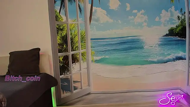 Bitch_Coin Show Webcam
