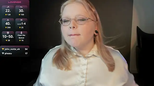 LottieReed Chat XXX live