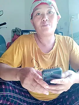 Czat XXX na żywo – Jiju-min