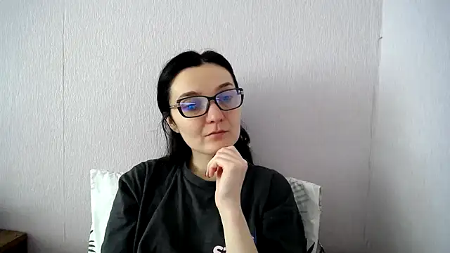 Shiny_gine Chat XXX live