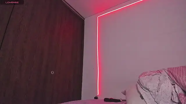 maazikeenx's Live XXX Chat
