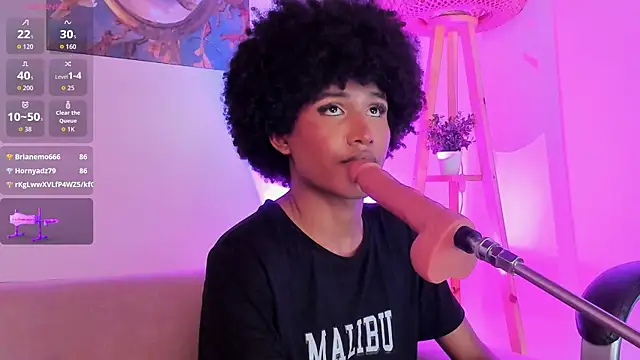 عرض كام NaomiSaenz_