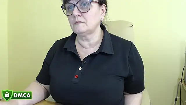 BrandiOhNight élő XXX-chatje