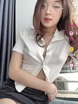 Czat XXX na żywo – meimei_x