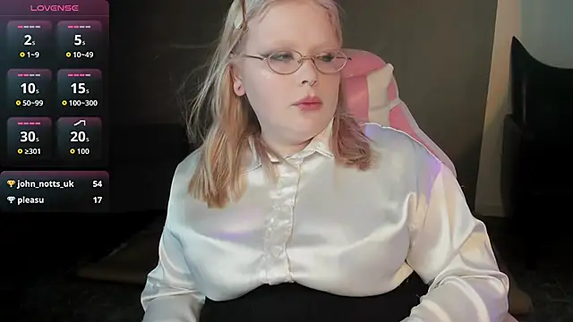 LottieReed's Live XXX Chat