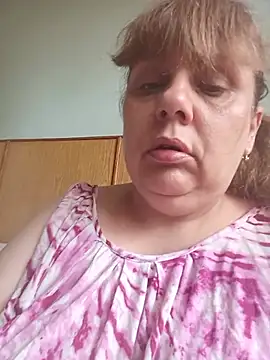 Chat +18 de Julian-A ao vivo