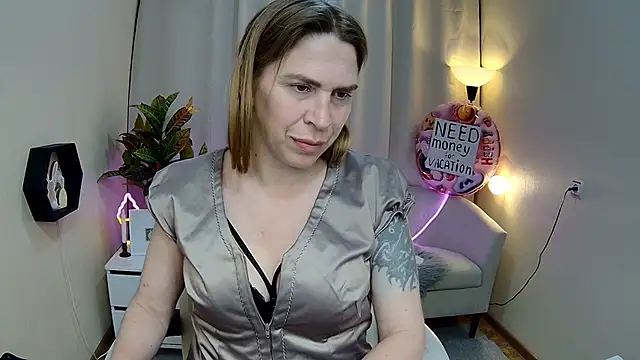 TessaDaybreak – Naživo XXX chat