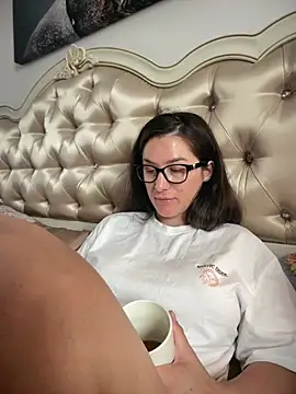 แชท XXX สดของ HotXMom_