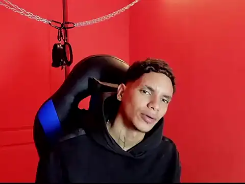 Chat XXX ao vivo de kai_storm77