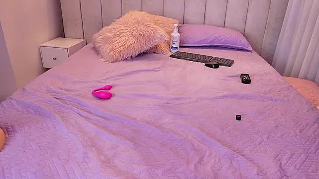 XXX chat uživo modela emyli_sw_