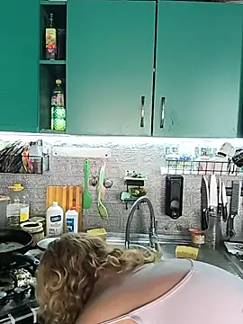 jusichka Chat XXX in diretta