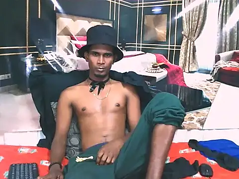 Show modela IndianThuggin na web-kameri