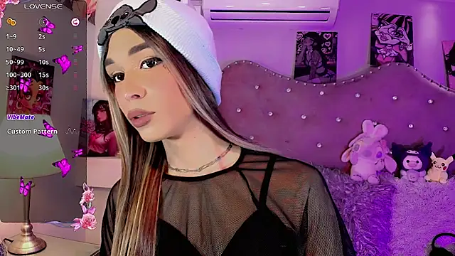 Show de Megaan_Dolll na webcam