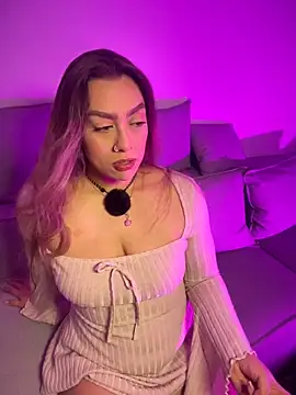 Im_sophiie's Live XXX Chat