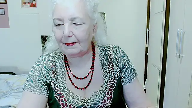 Show de GrannyAlisa na webcam