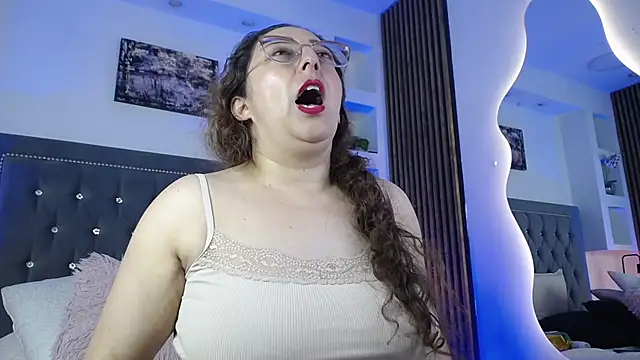 AnnadirtyXo Chat XXX live