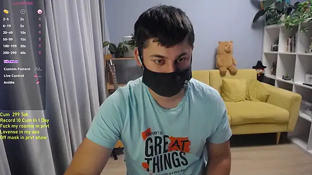 Tomguys webkamerás műsora