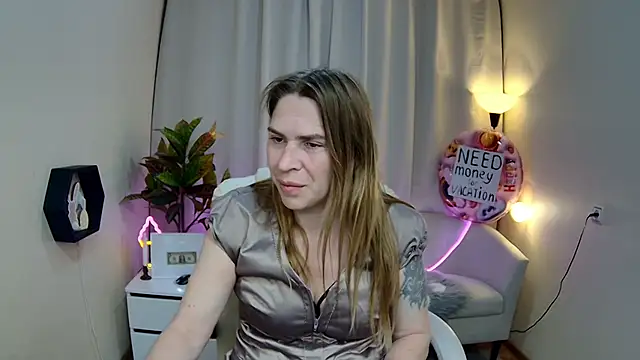 Živá chatovací místnost TessaDaybreak