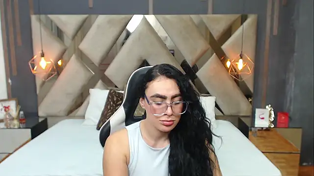 MartinaaFitn Live XXX chat