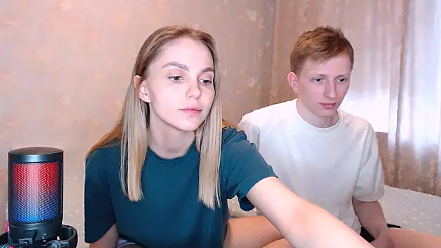 juliaanddima Chat XXX live