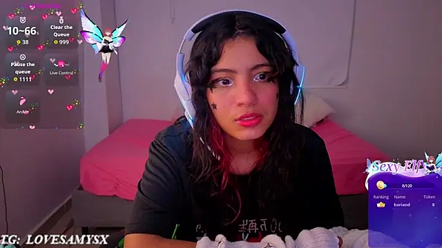 Chatroom XXX en direct de Lovelyamyy