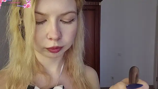 Chat XXX ao vivo de LynetHakes