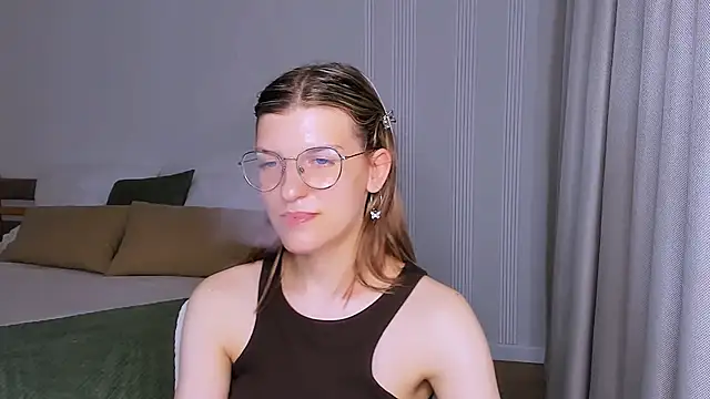 AnnaThorne's Live XXX Chat
