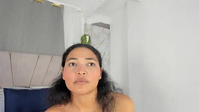 دردشة Elayha_28 الجنسية المباشرة