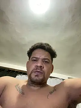 Chat +18 de Dominicanobb ao vivo