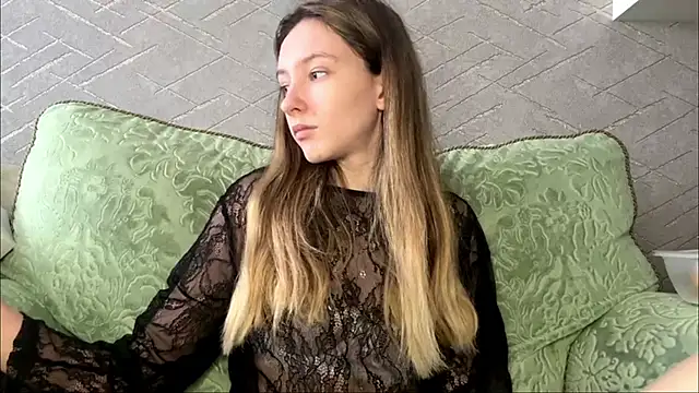 BeeutyLady53 live XXX chat