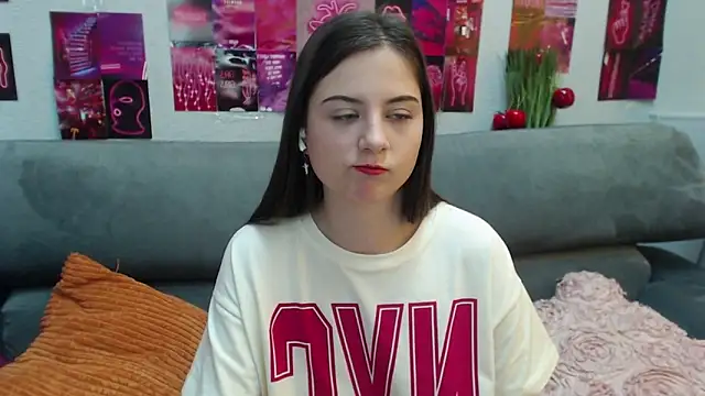 MilanaRoza's Live XXX Chat