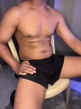 DarkMuscleBoyX 在線直播表演