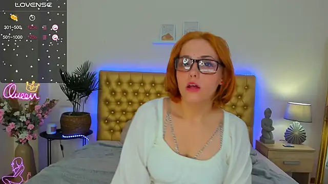 دردشة DellaRows الجنسية المباشرة