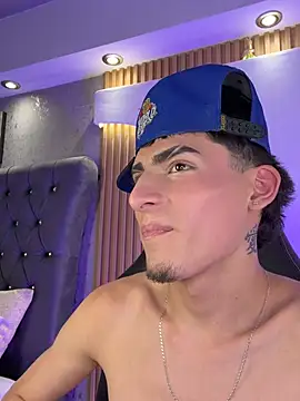 Chat XXX Live MateoMitchell