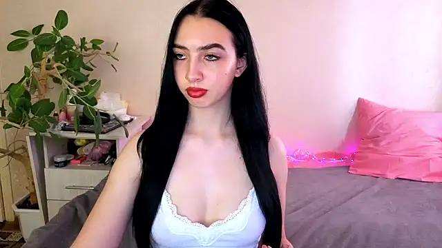Chat +18 de WildKittenX_ ao vivo
