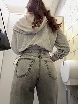 MariiD Live XXX Chat