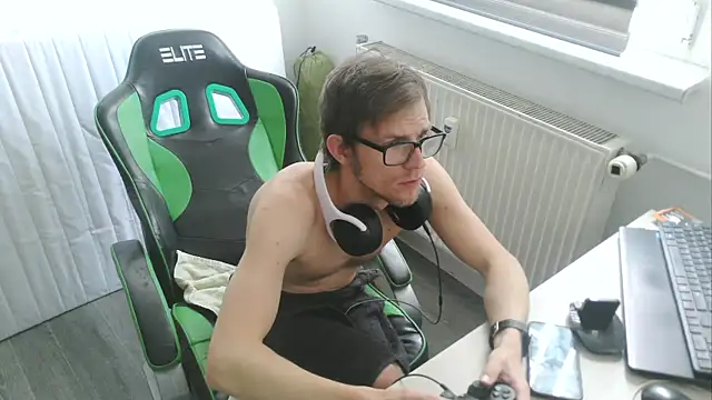 StephPra94n Webbikameraesitys