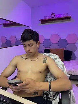 Kei_23's Webcam Show