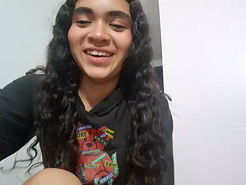 Chat XXX en directo de KENDALL_ART