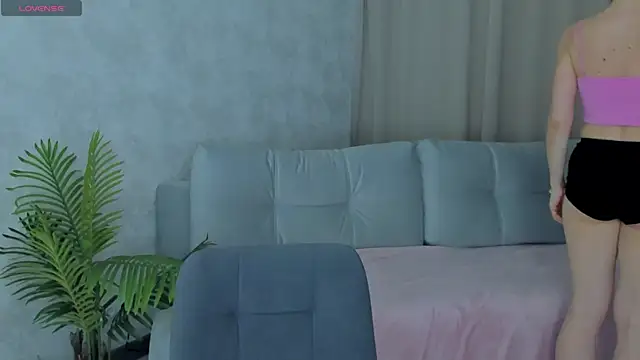 LeticiaRomano 现场XXX聊天